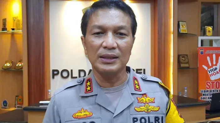 Inspektur Jenderal Nico Afinta dalam pelantikan sebagai Sekretaris Jenderal Kementerian Hukum dan HAM Indonesia, menimbulkan pro dan kontra di tengah masyarakat karena rekam jejak kontroversialnya.